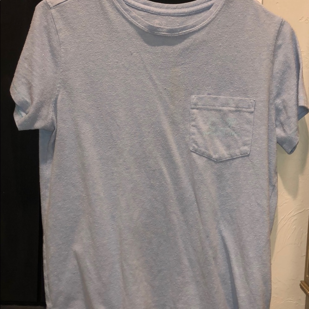 🔅Vineyard vines baby blue boyfriend tee!🔅